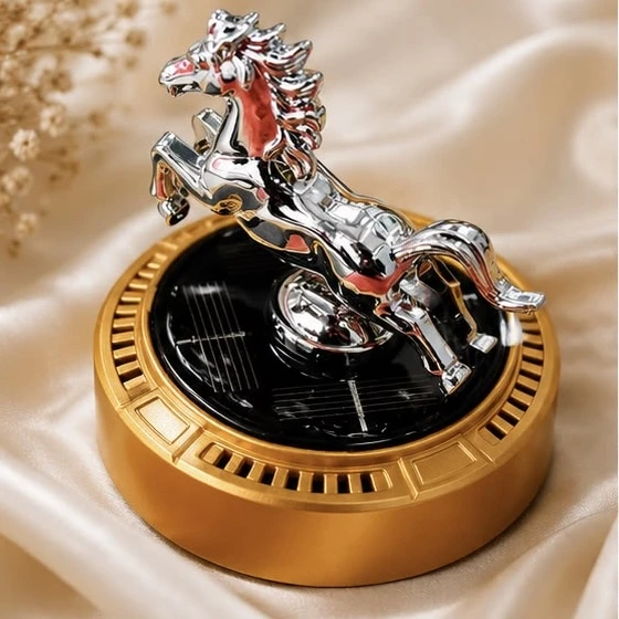 solar-powered showpiece
