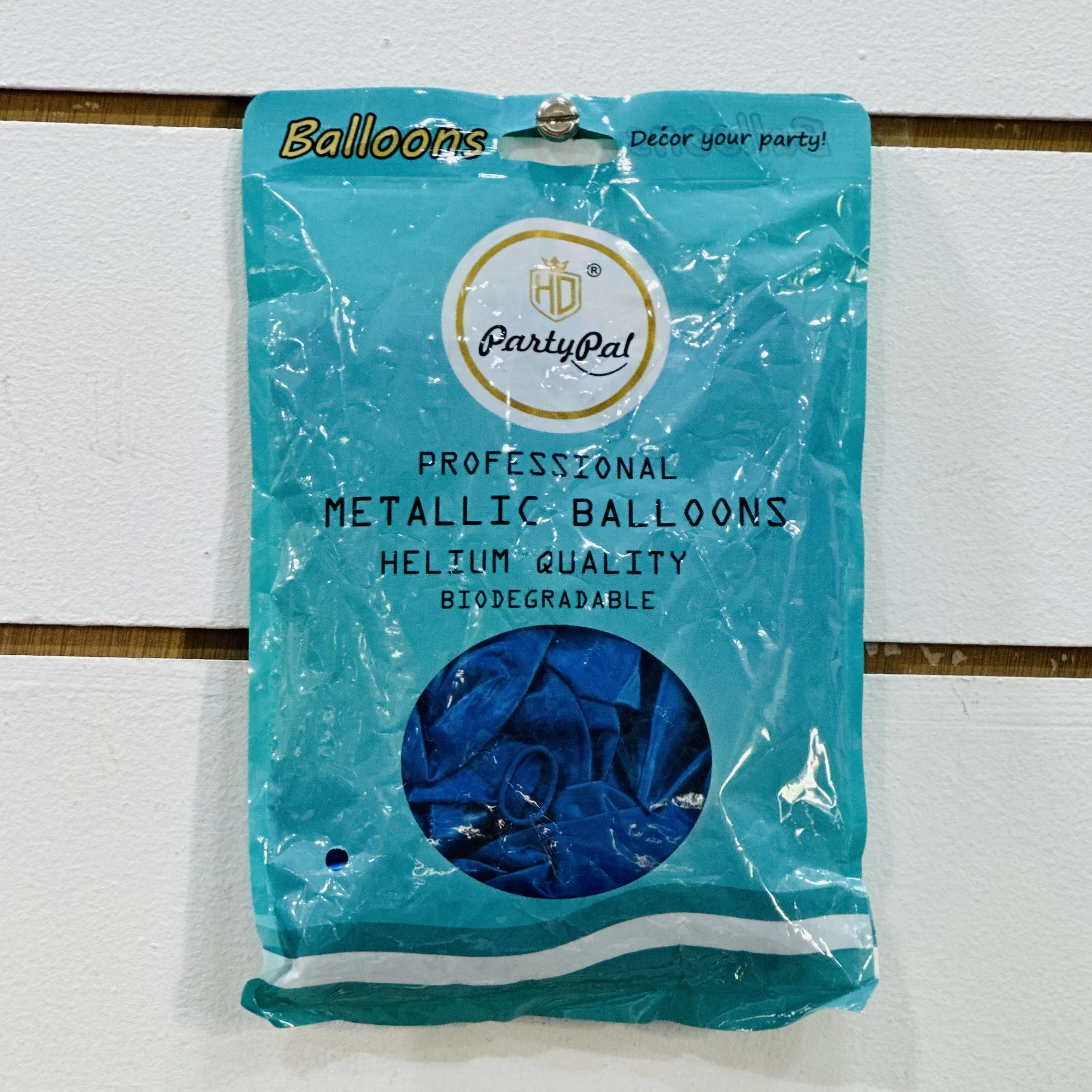 Package of HD PartyPal Professional Metallic Balloons.