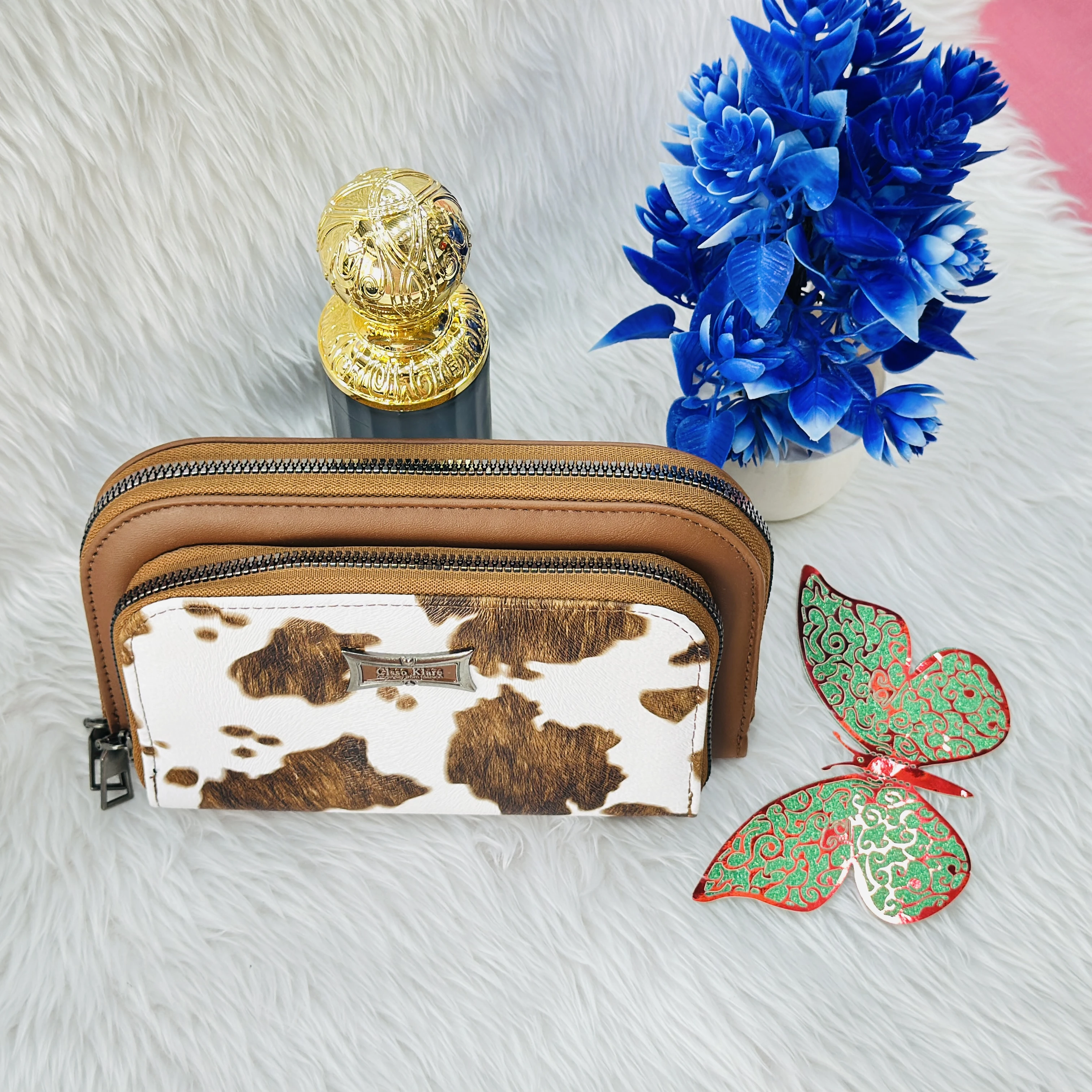 Oleg Klare women's wallet