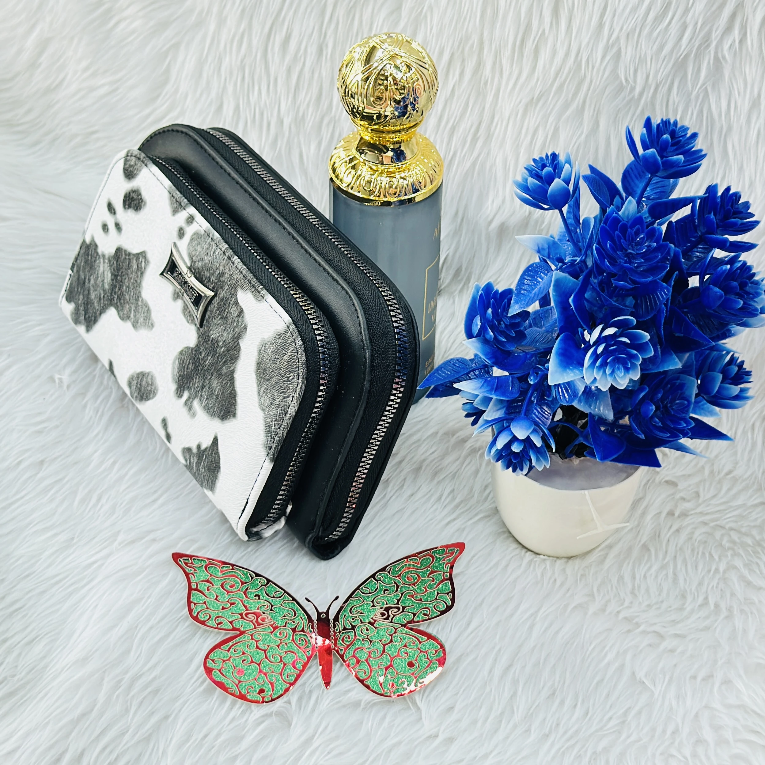 Oleg Klare women's wallet
