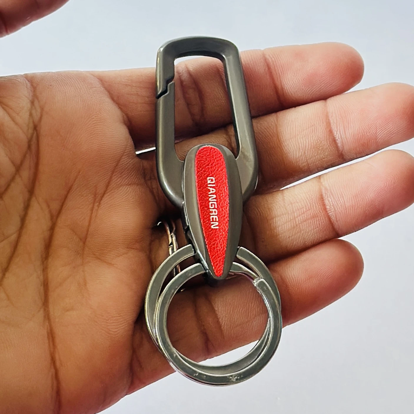 carabiner-style metal keychain,
