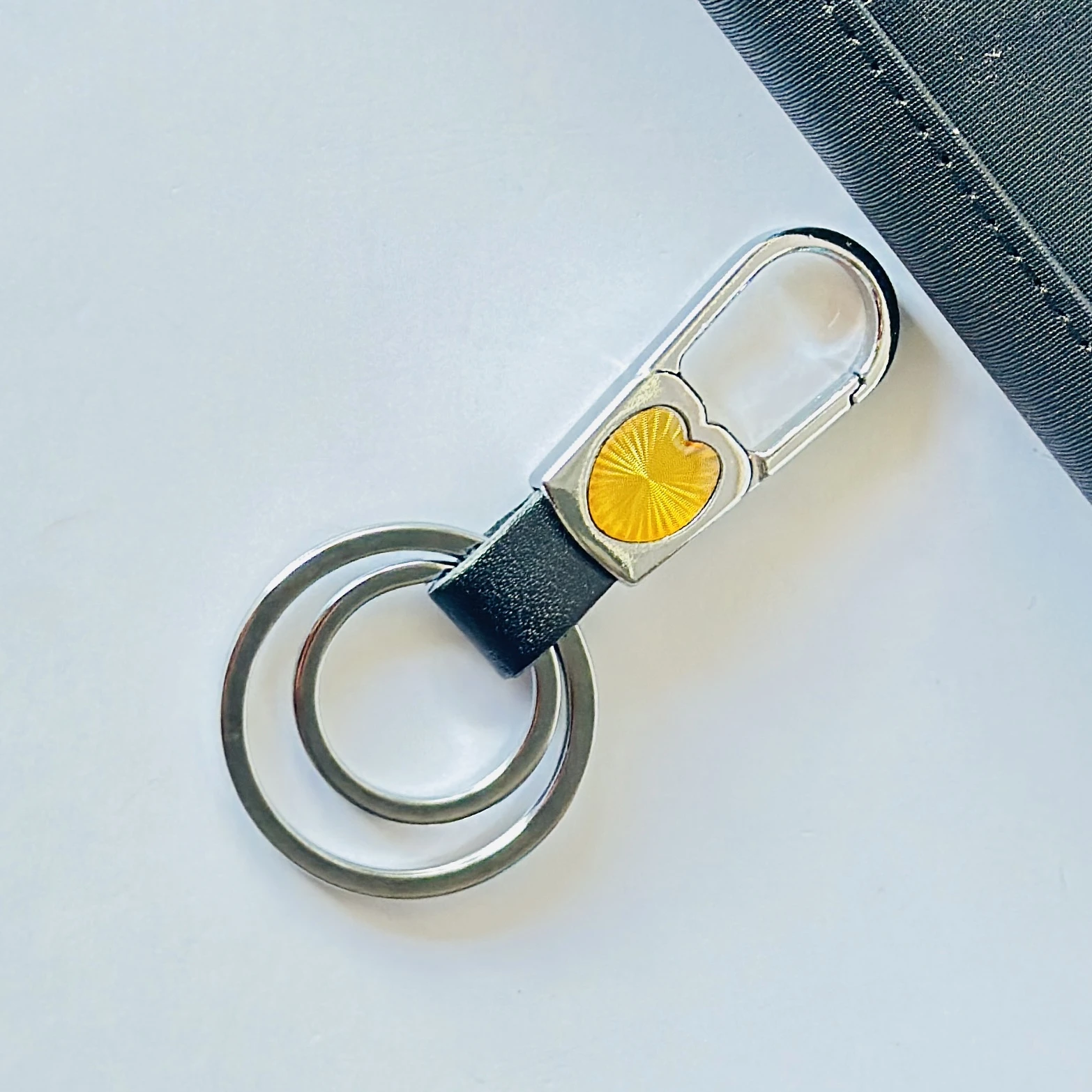 Multifunctional metal keychain