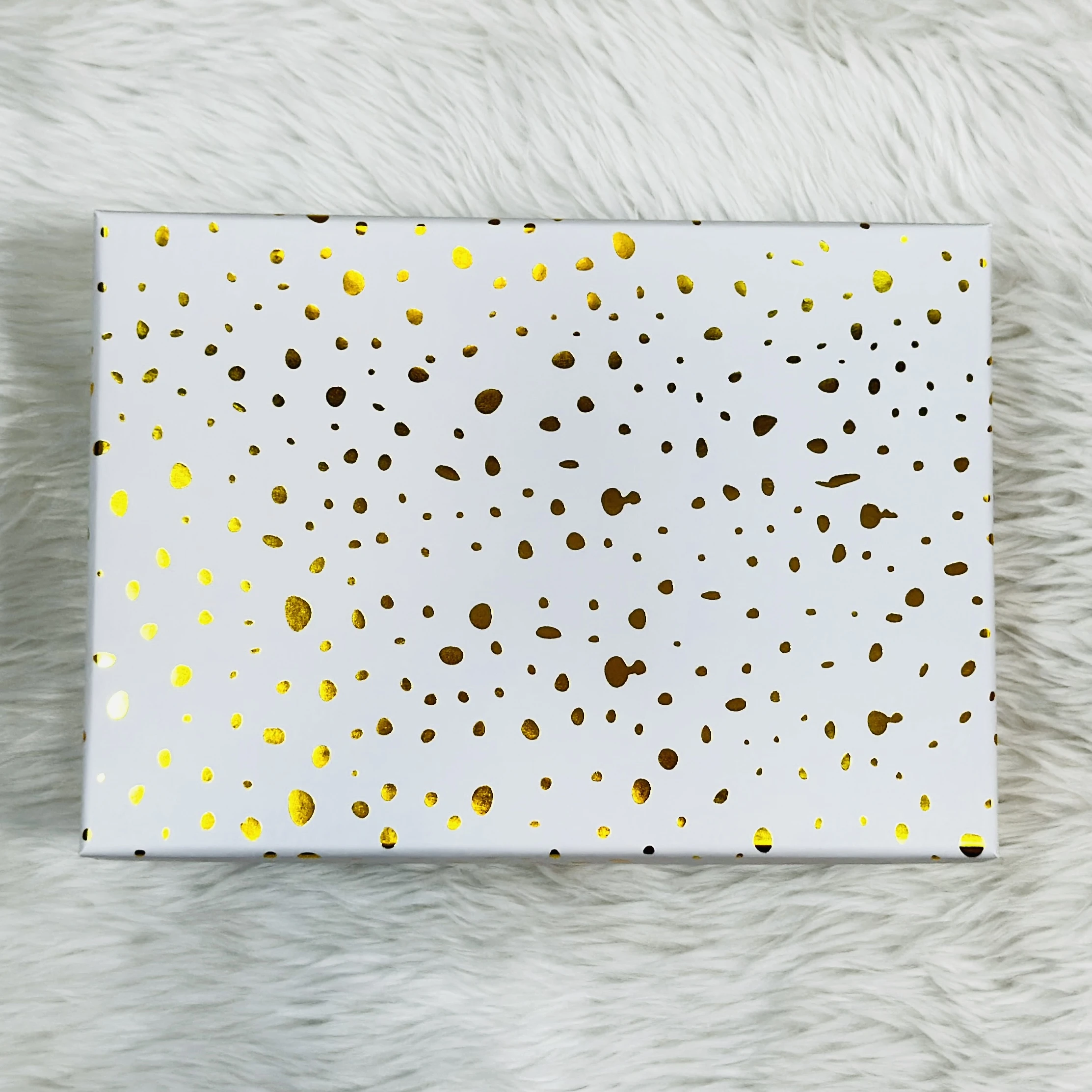 White Gift Box (Size 10/9)