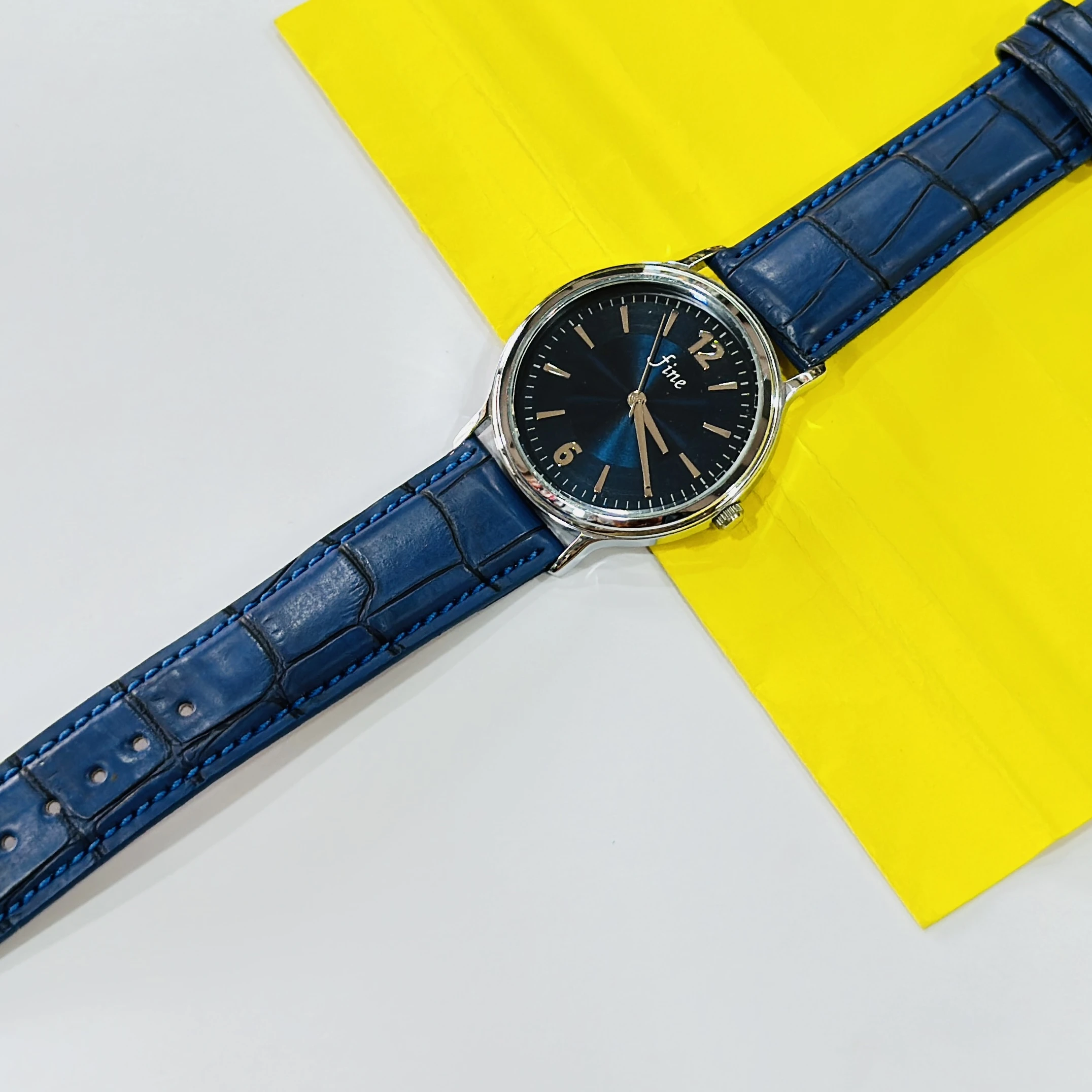 Analogue watch for man’s
