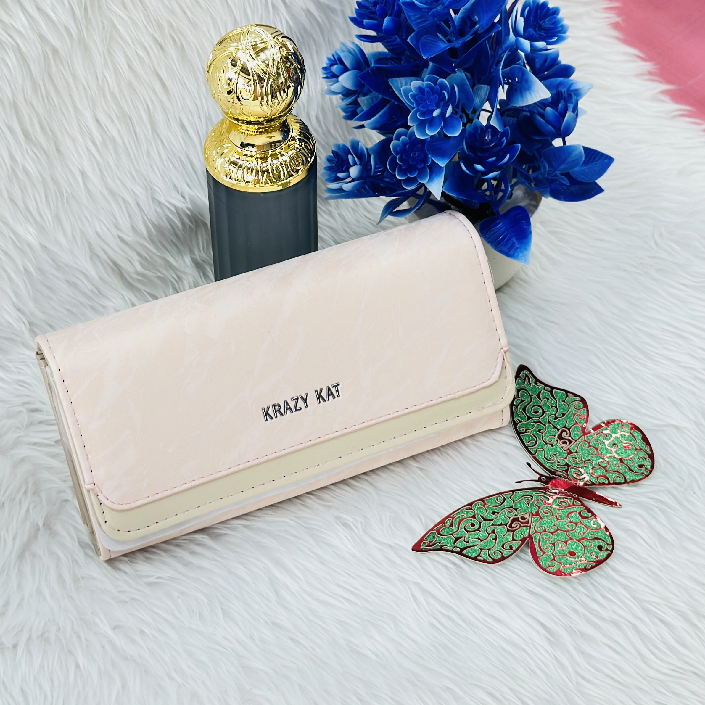 Krazy Kat branded women's wallet or clutch