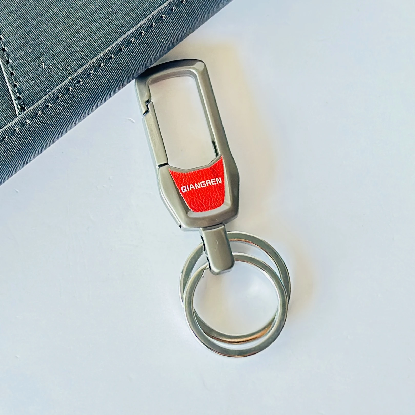 premium zinc alloy and metal car keychain