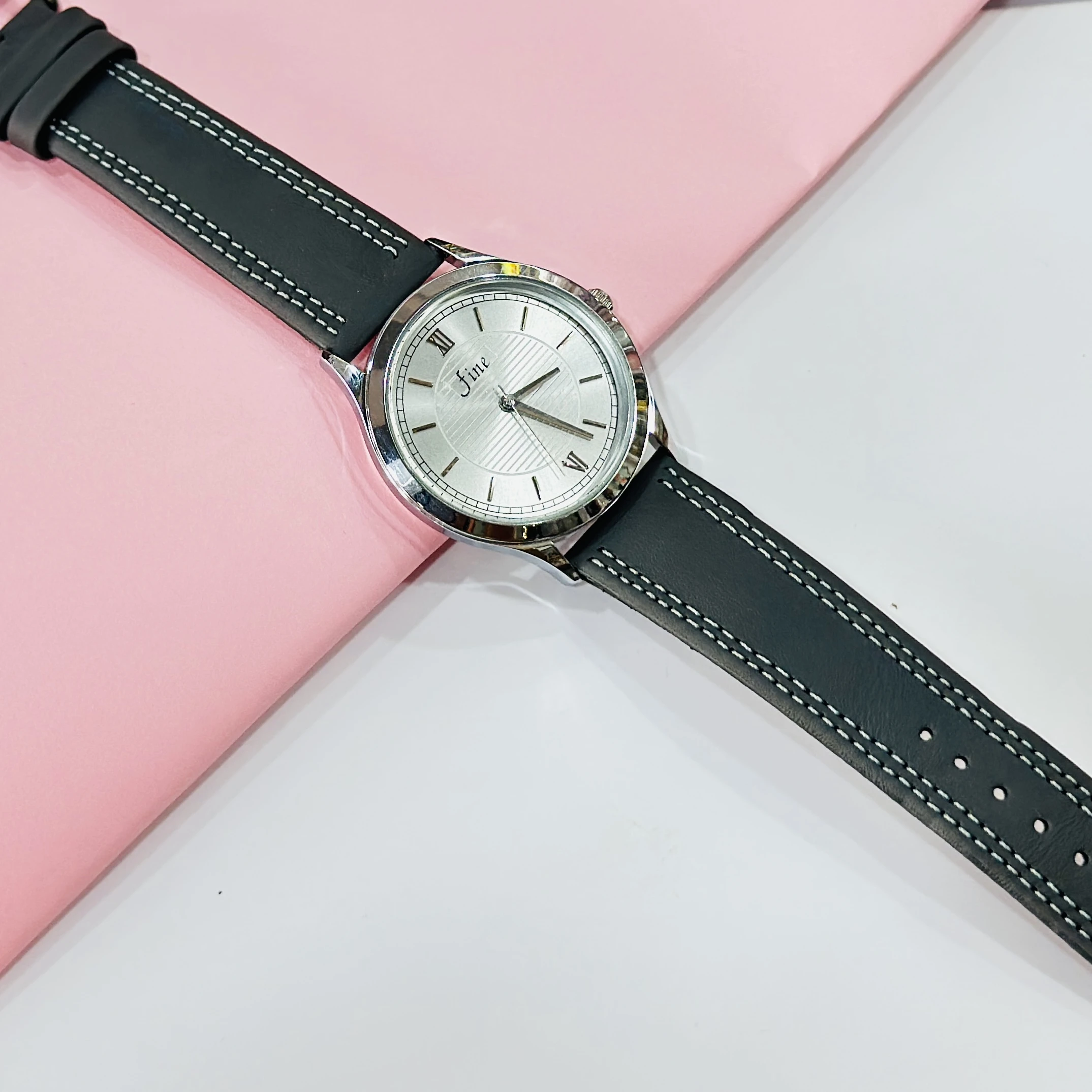 Analogue watch for man’s