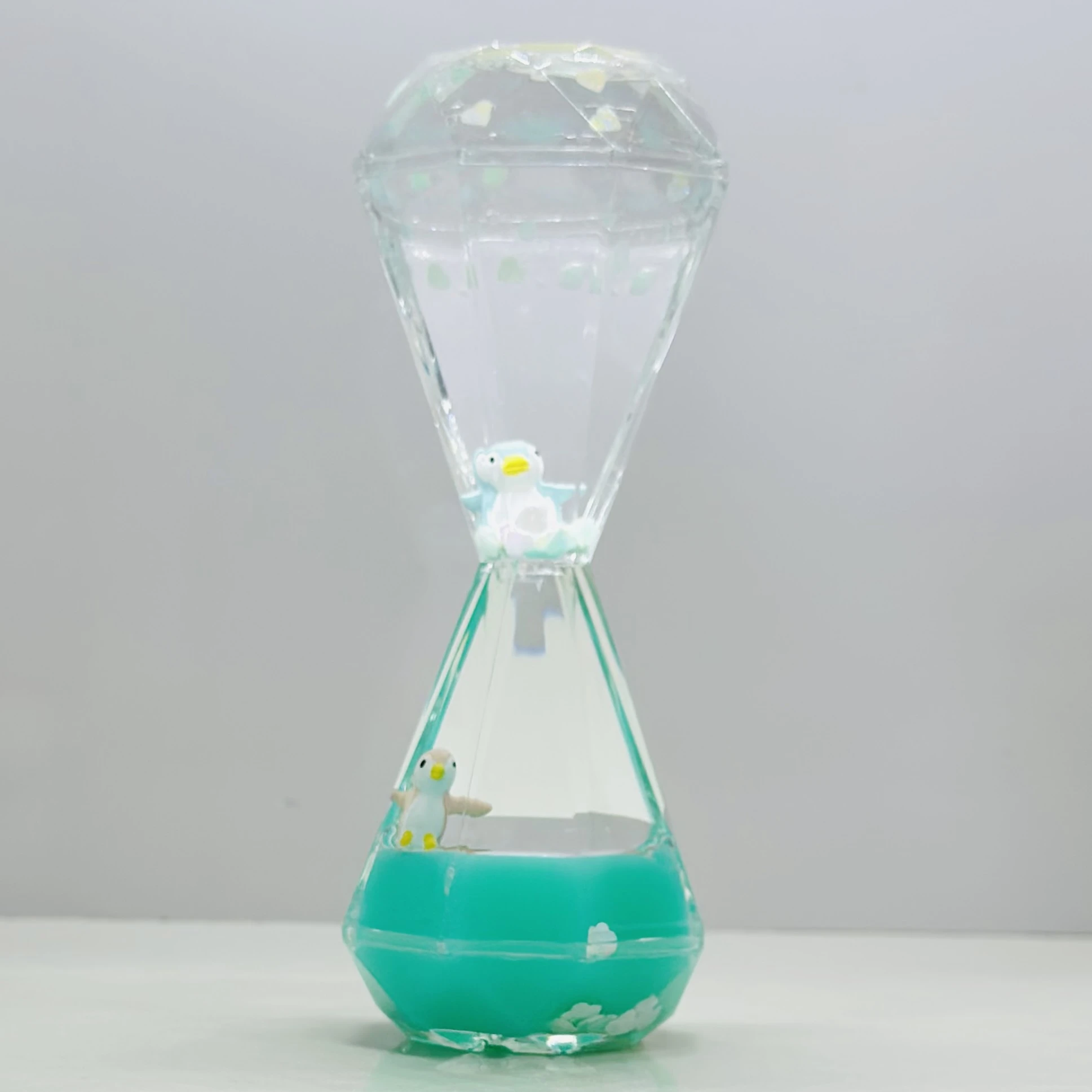 Beautiful Colored Floating Bubble Hourglass(SKU-04TCcZ)