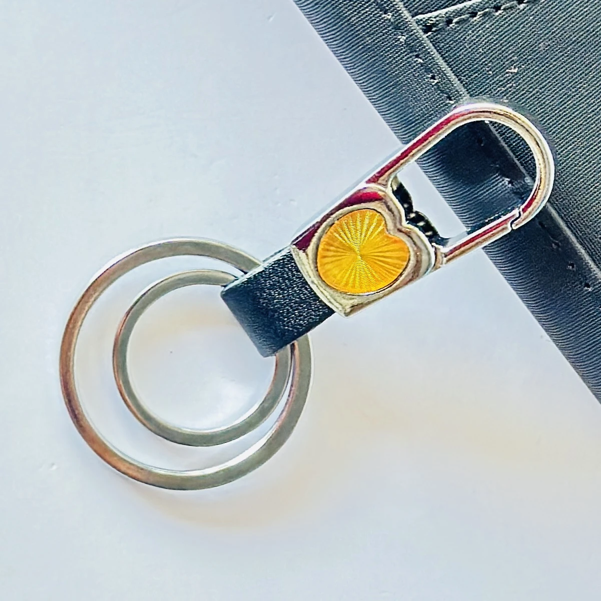 Multifunctional metal keychain