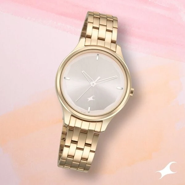 Fastrack Stunners Quartz Analog Rose gold Dial Metal Strap Watch for Girls  Model No.NT6248WM01