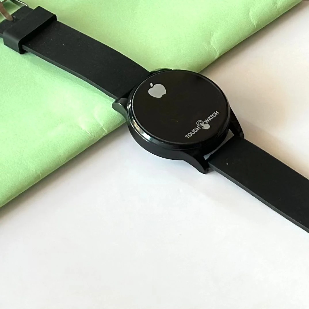 Kids digital watch with a silicone strap