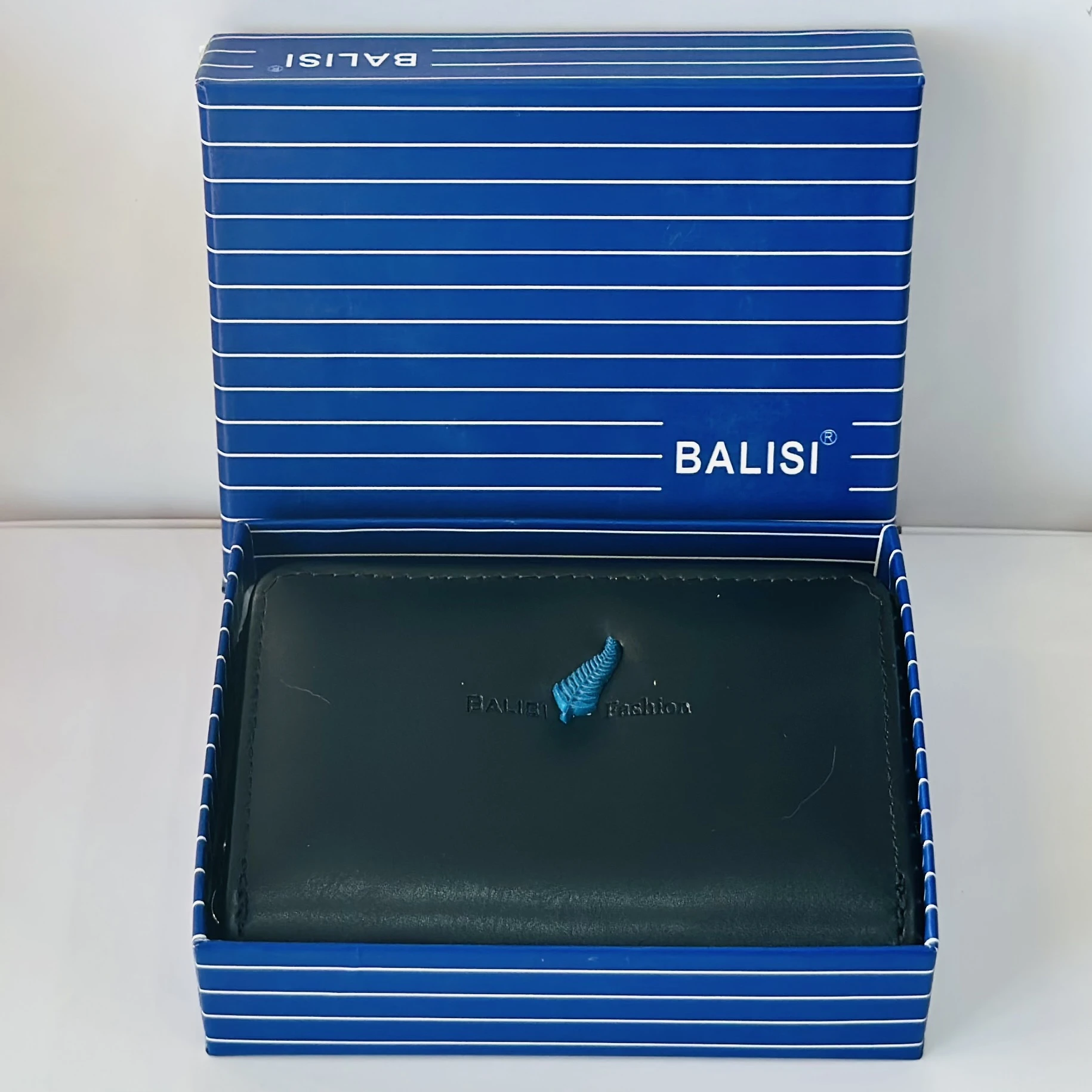 Black zipper wallet by Balisi Fashion
