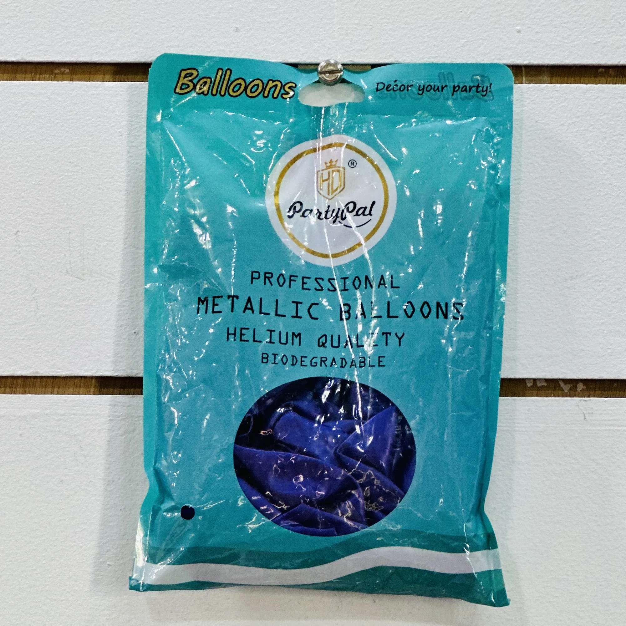 Package of HD PartyPal Professional Metallic Balloons.