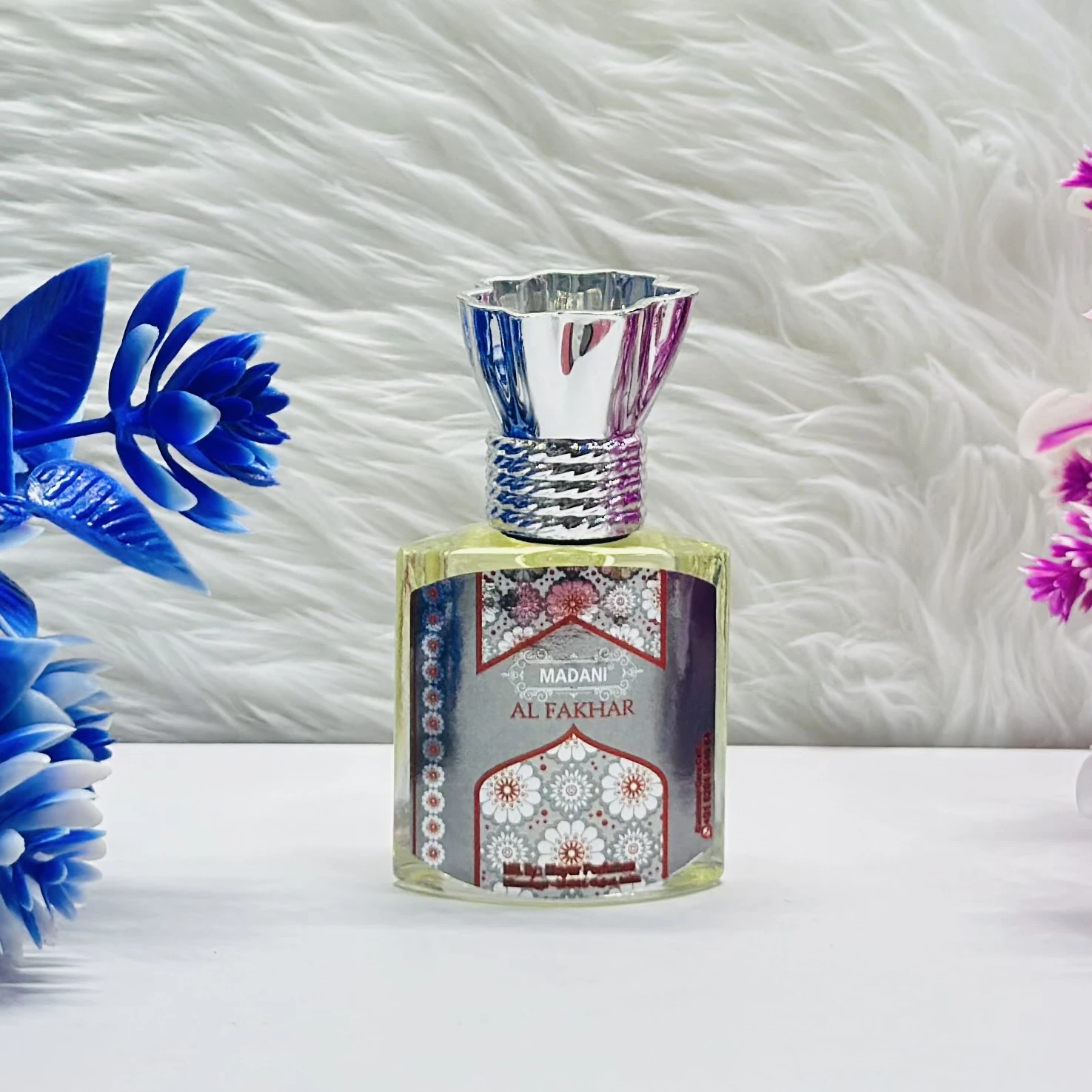 Madani Al Fakhar Attar Roll-On perfume
