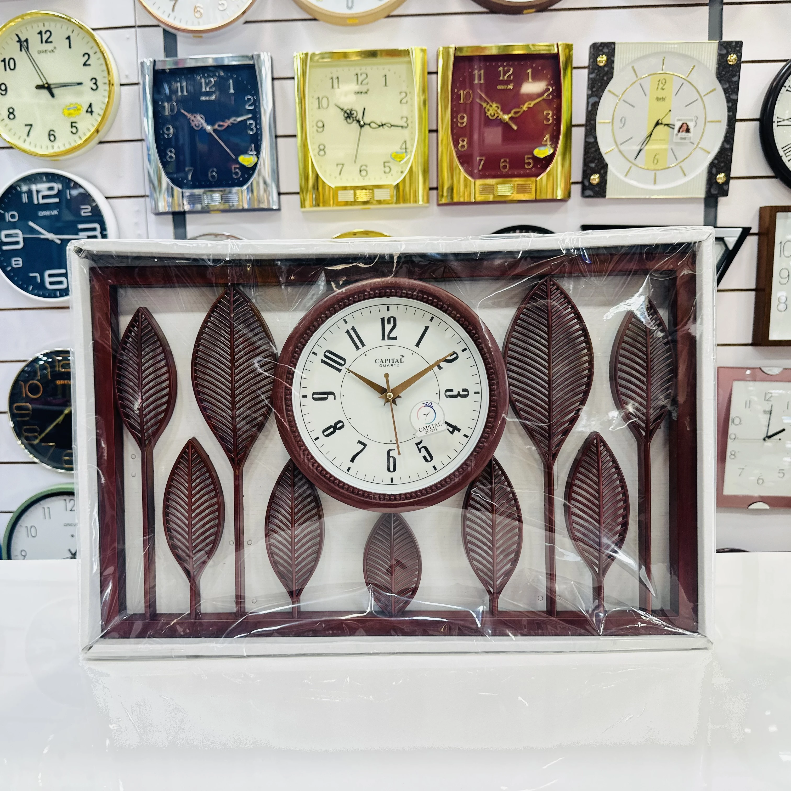 Capital Quartz wall clock(SKU-BCBRKI)