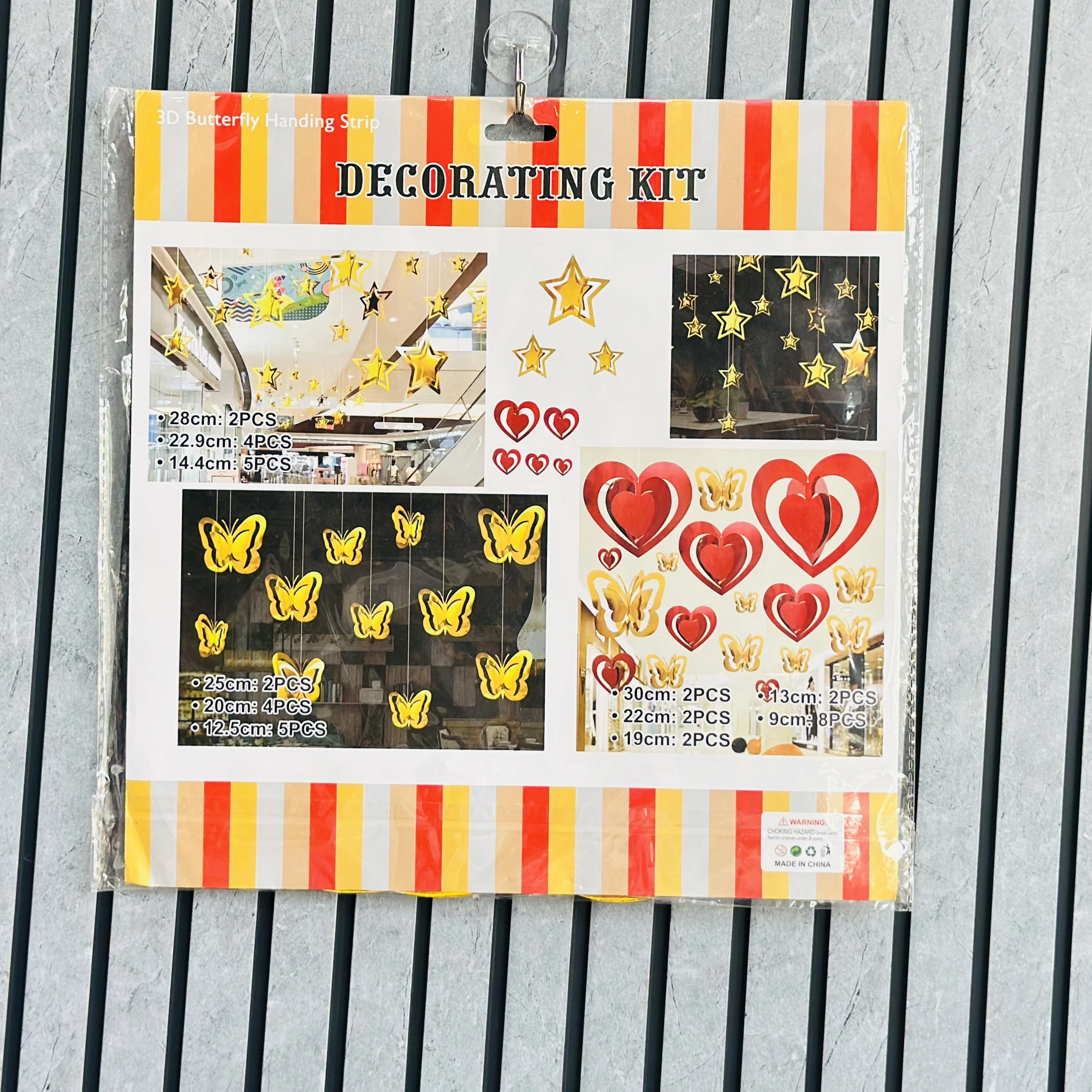 "3D Butterfly Handing Strip" decorating kit.