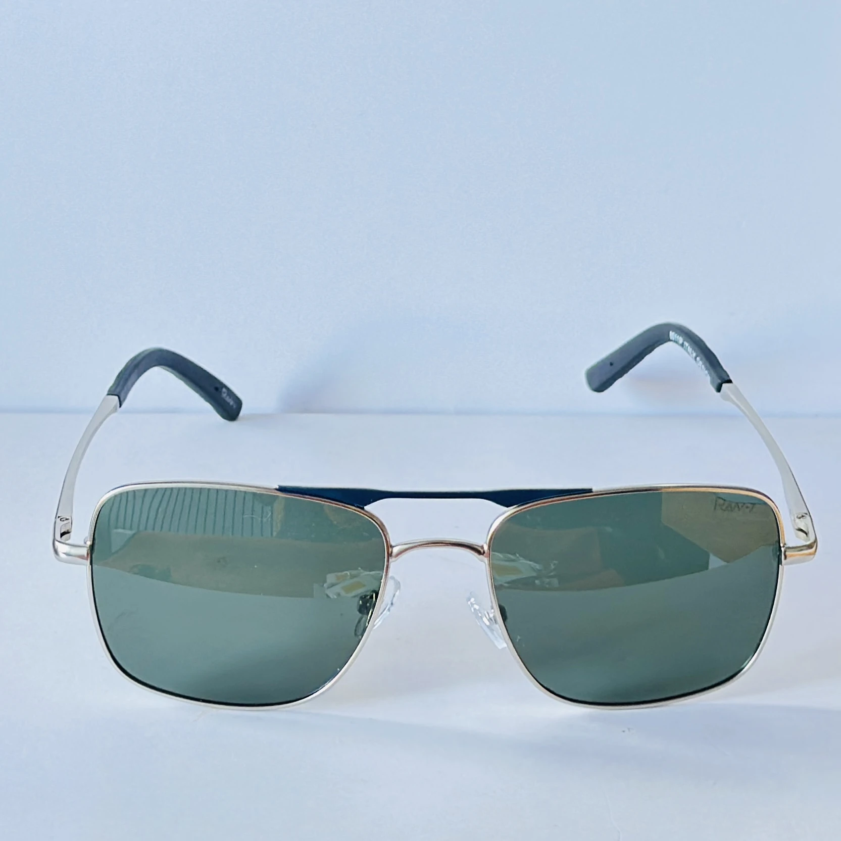 Polaroid Men Full-Rim UV-Protected Aviators