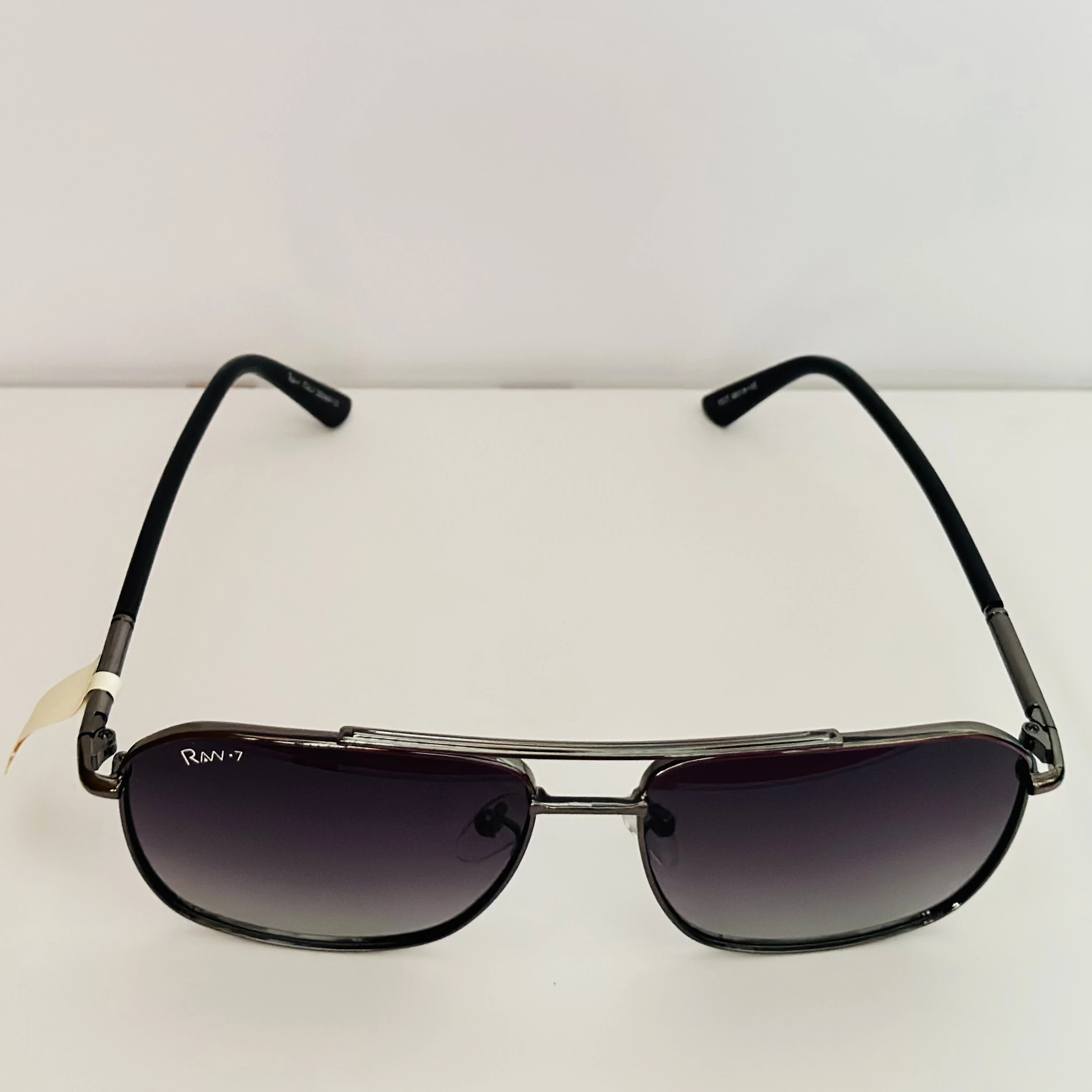 Guess GU5210 08B sunglass