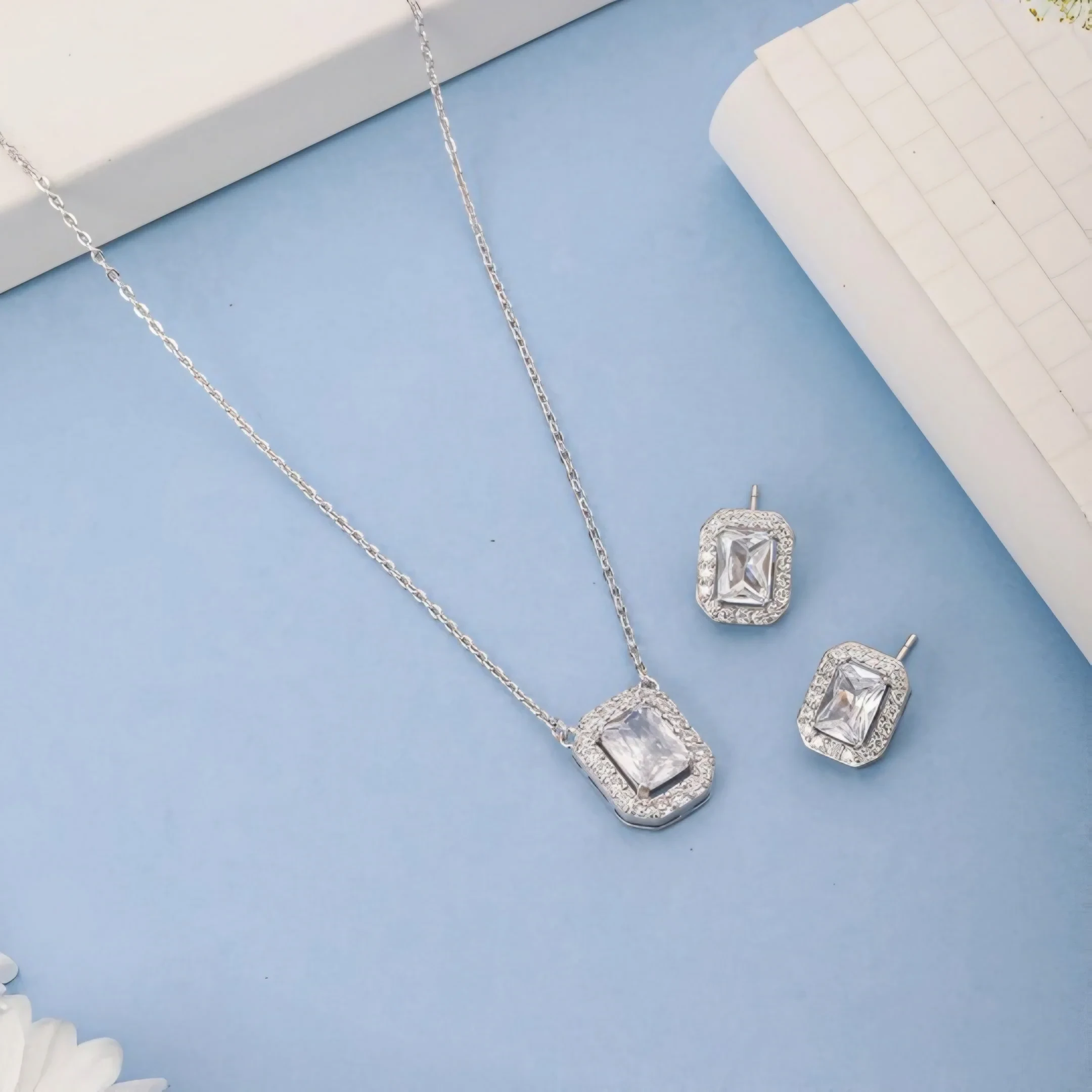 silver-plated jewelry set