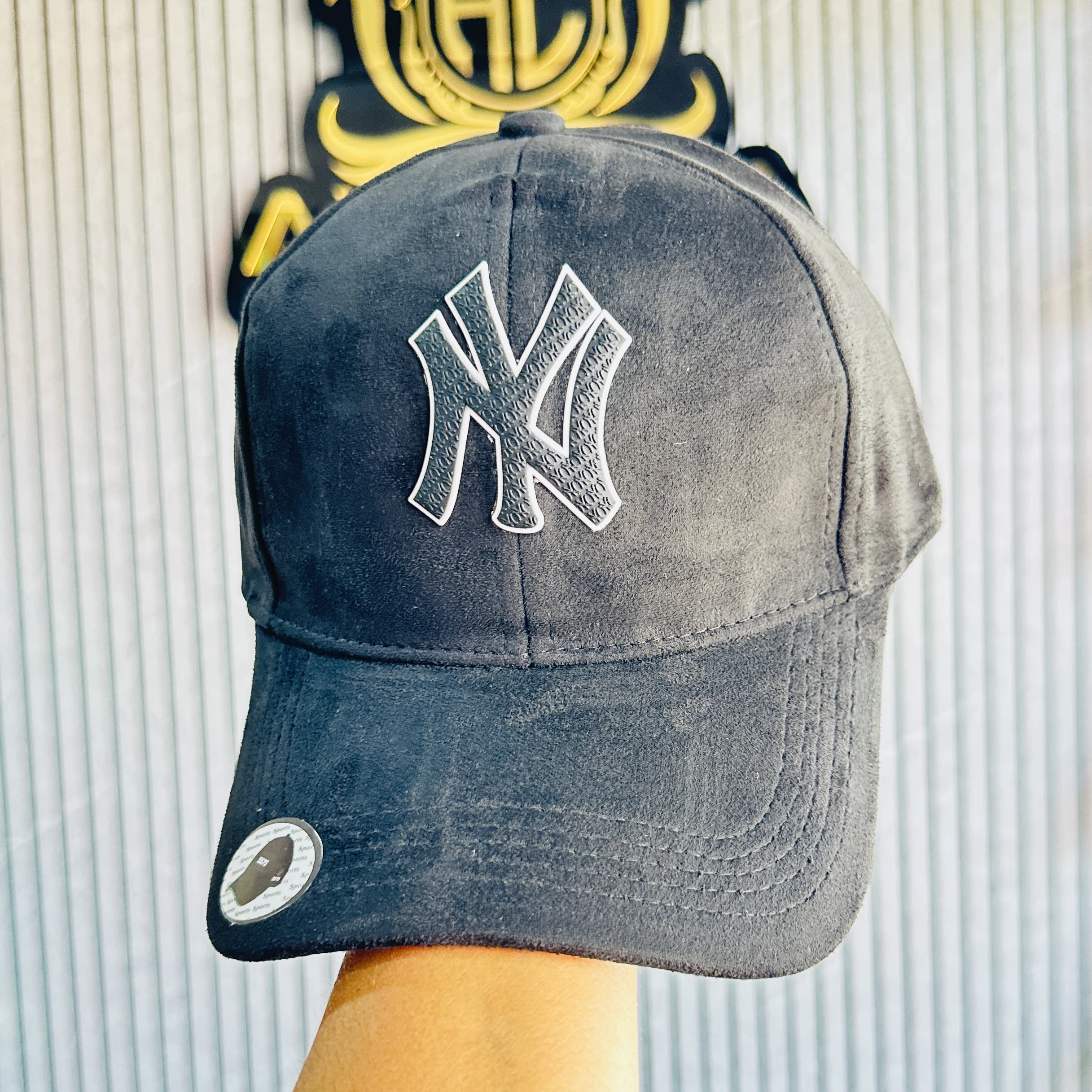 Velvet Baseball Cap for Man and Women