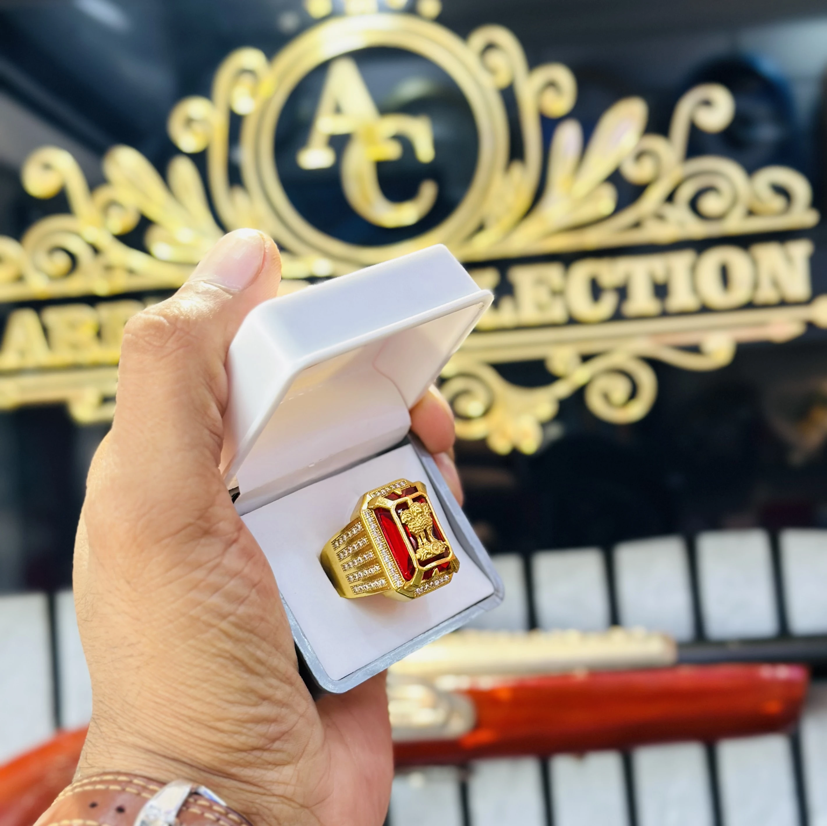 ashok stambh design gents Ring