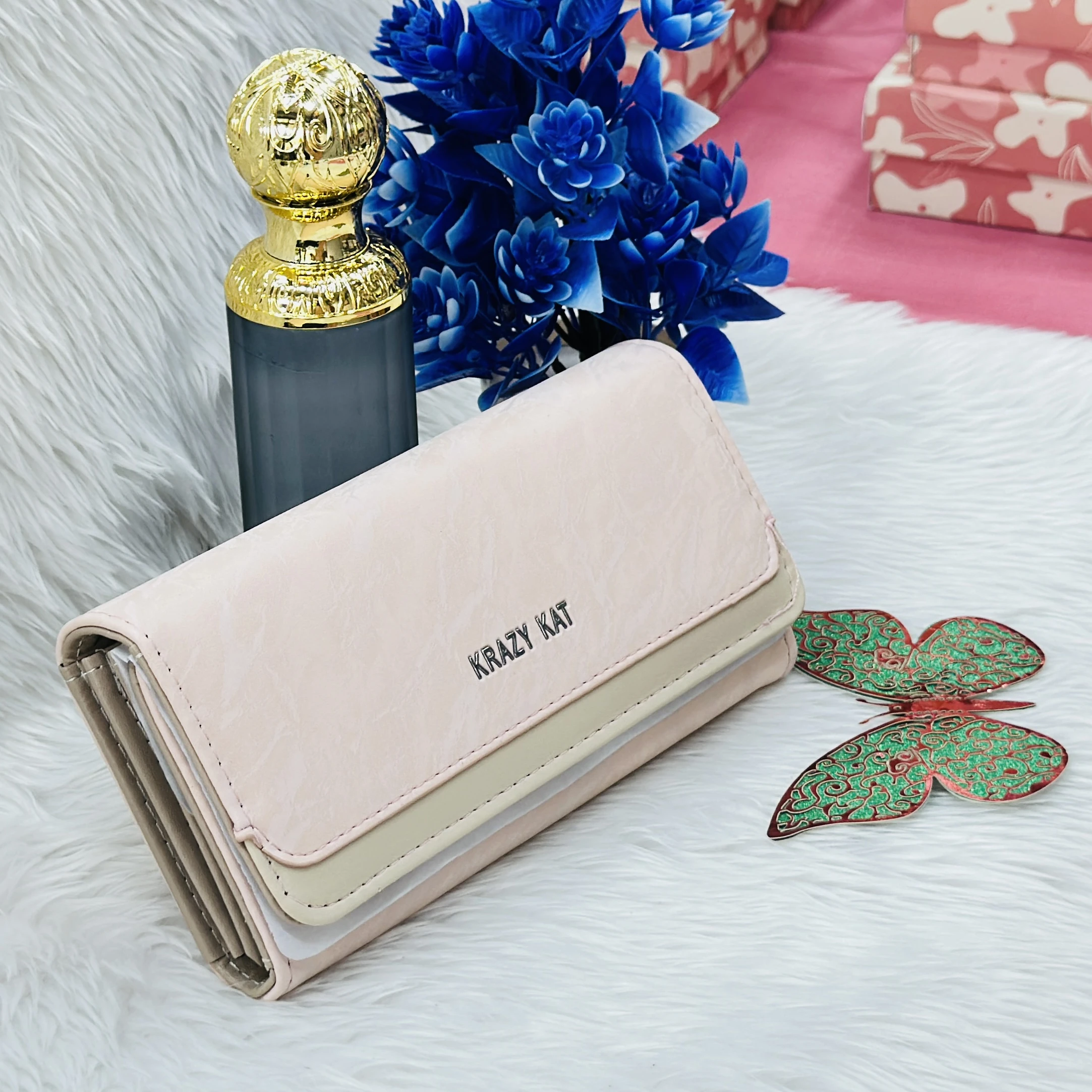 Krazy Kat branded women's wallet or clutch