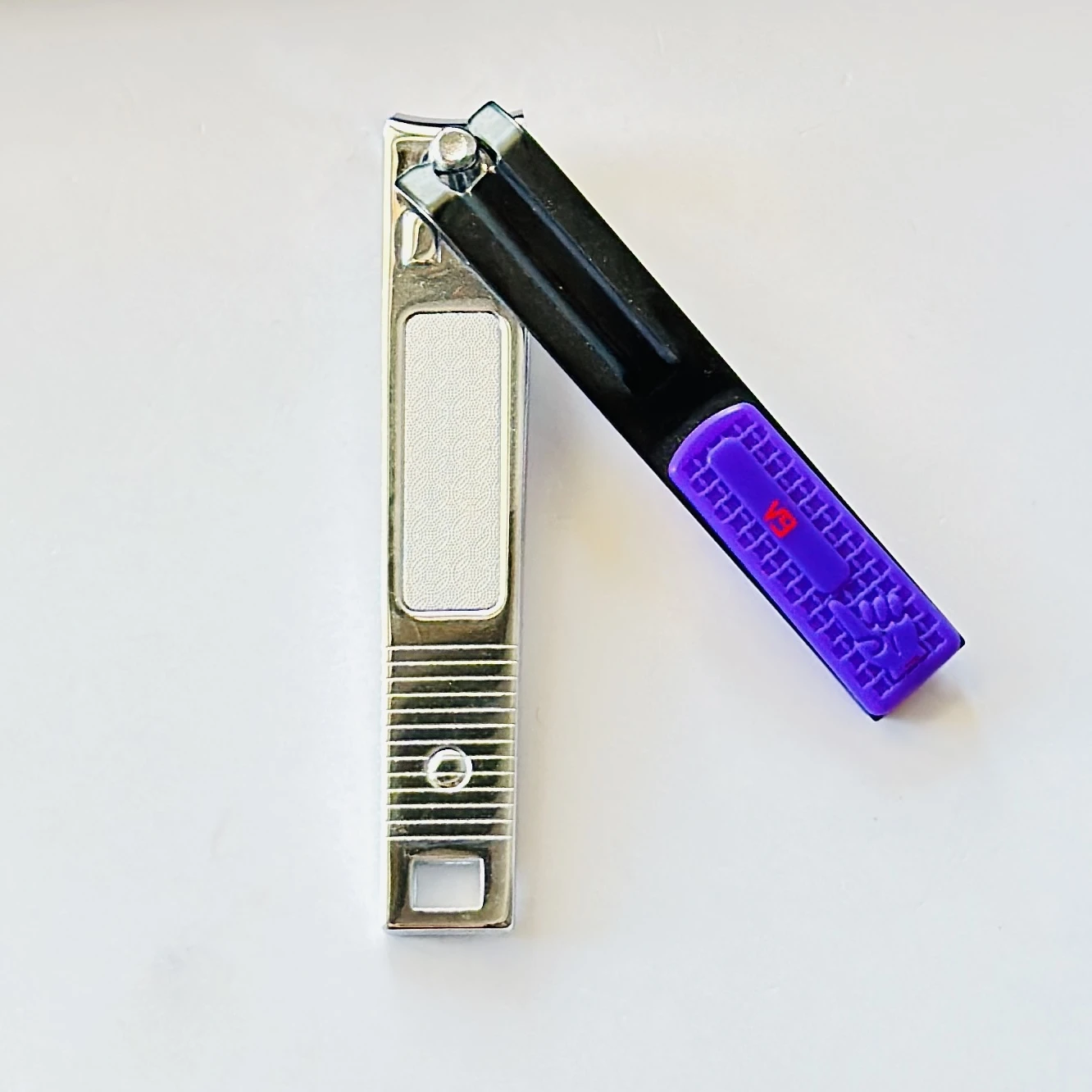 Nail clipper