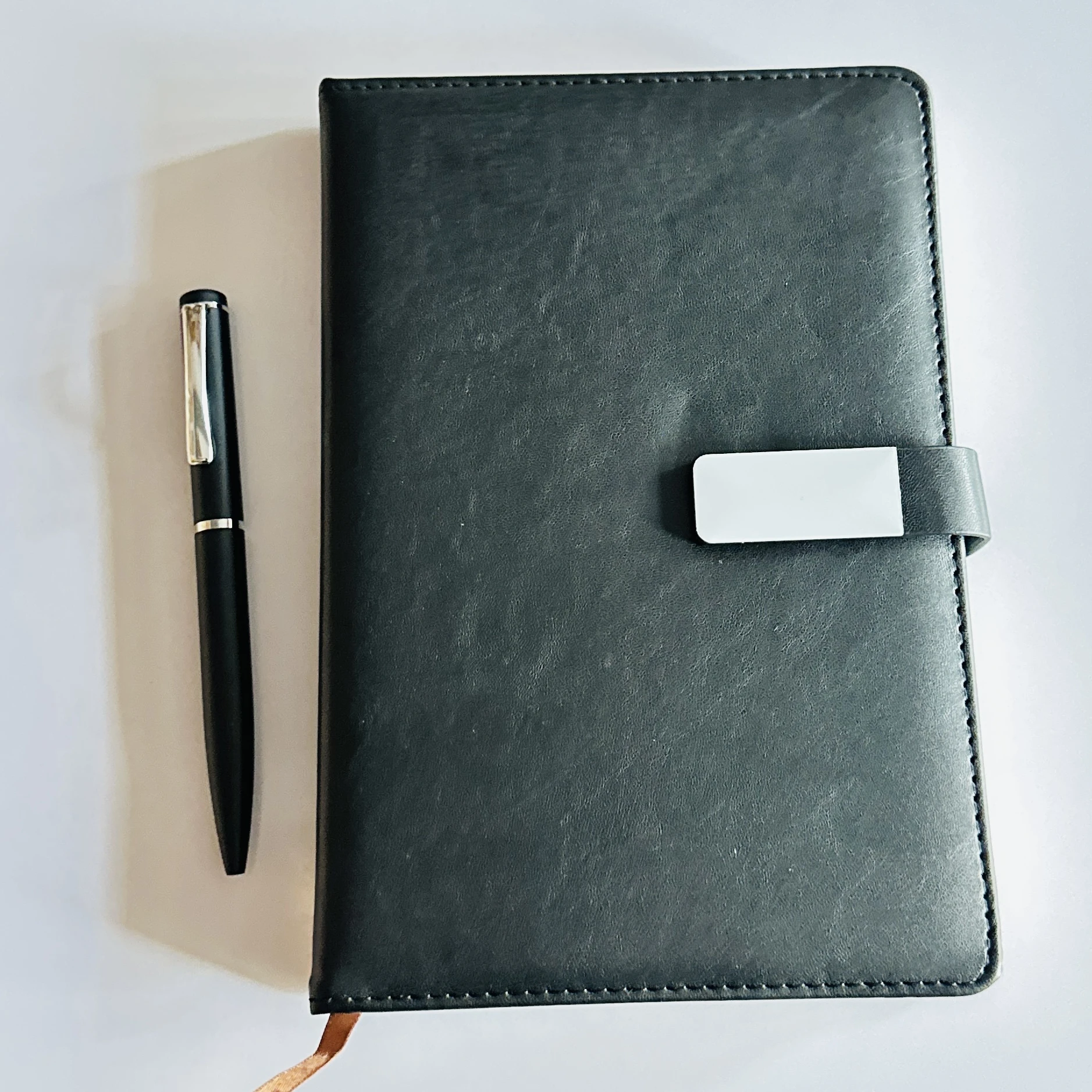 leather diary and pen gift set