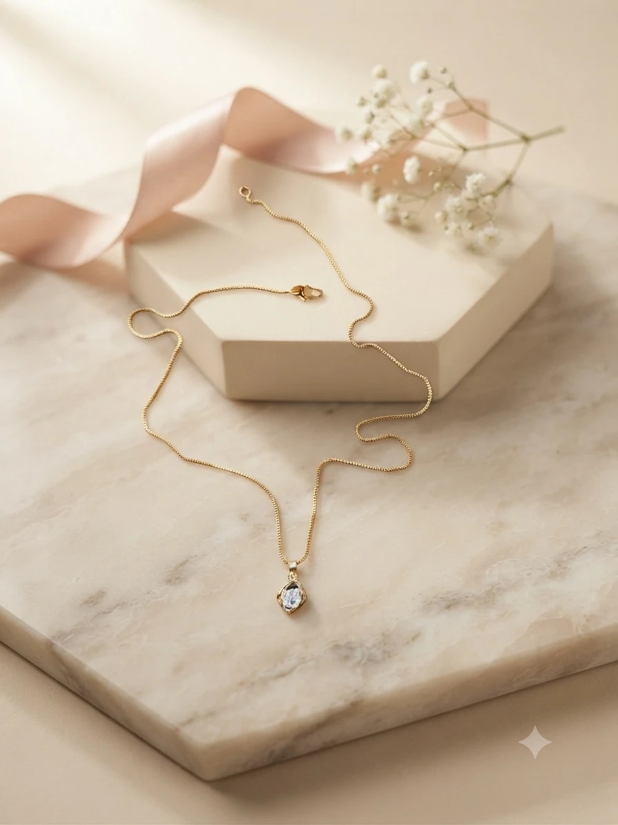 Aurivelle women's gold-plated necklace